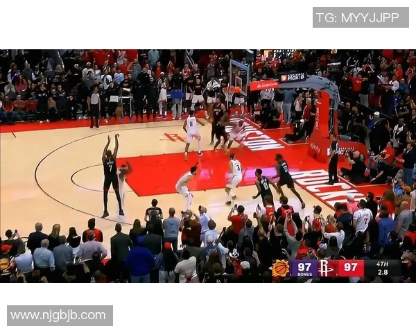 赛季最后时刻绝杀！火箭队扳平系列赛，惊险一战重燃冠军希望